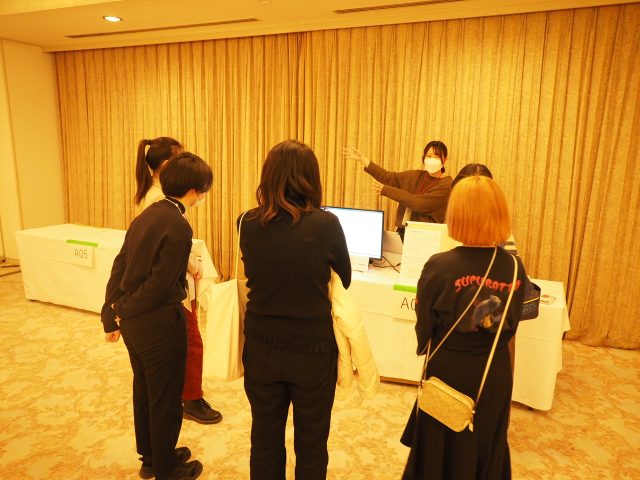 純々野さん発表の様子